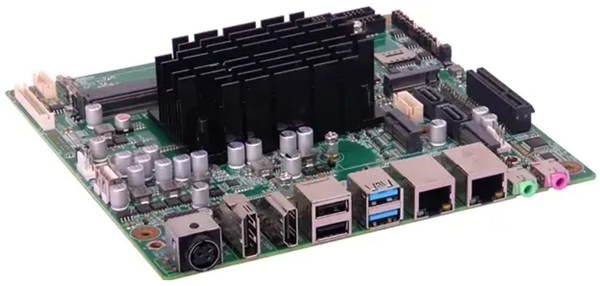 適用于無(wú)人機(jī)控制的MITX-6116工控主板.jpg